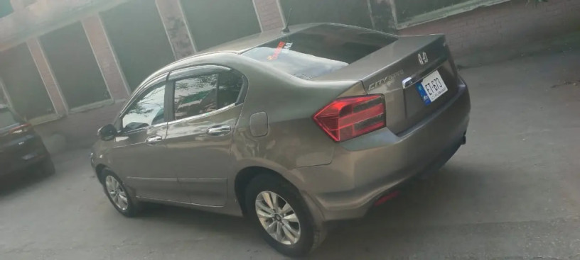 honda-city-ivtec-2015-big-4