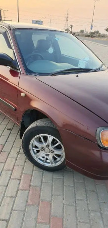 suzuki-baleno-2003-big-3