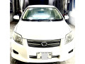 toyota-corolla-axio-g-small-3