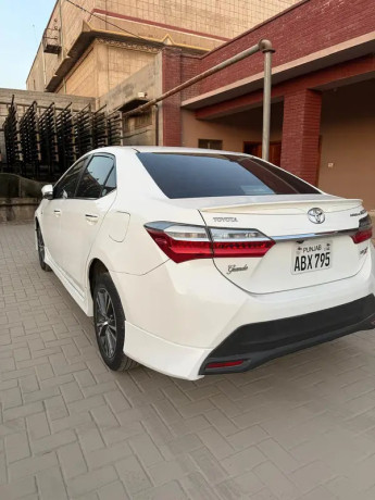 toyota-corolla-altis-16-x-cvt-i-big-5
