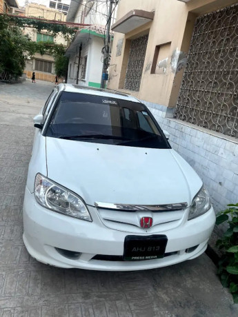honda-civic-oriel-2005-big-0