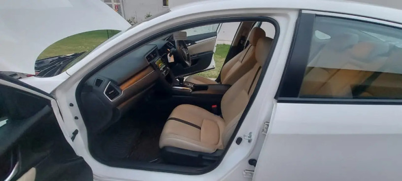 honda-civic-oriel-18-i-vtec-cvt-2021-big-5