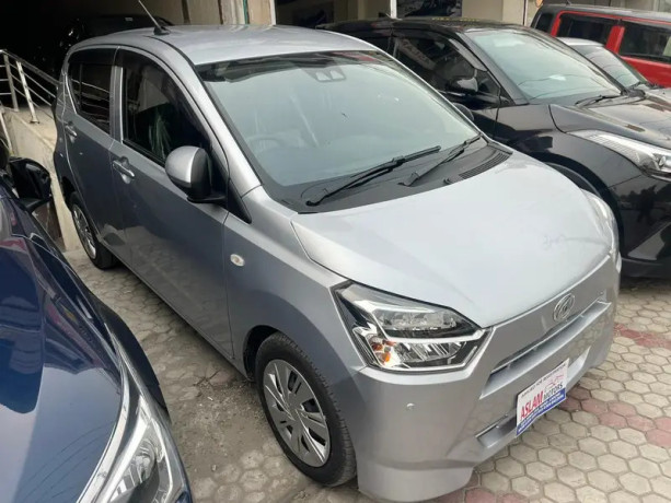 daihatsu-mira-20212024-big-2