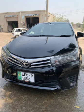 toyota-corolla-altis-x-cvt-i-18-big-0