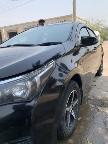 toyota-corolla-altis-x-cvt-i-18-big-1
