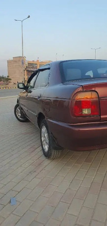 suzuki-baleno-2003-big-2