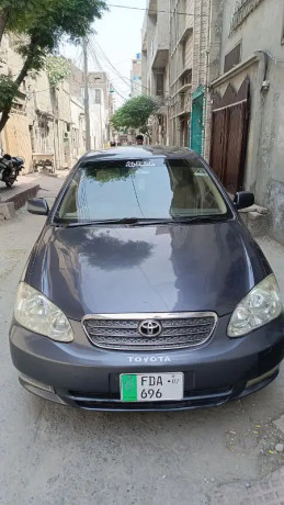 toyota-corolla-altis-16-x-cvt-i-big-4