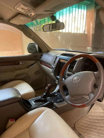 toyota-land-cruiser-2002-big-3