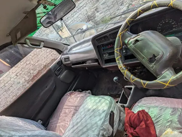toyota-hiace-hiroof-big-6