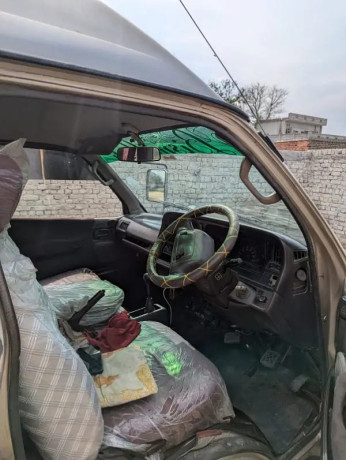 toyota-hiace-hiroof-big-7