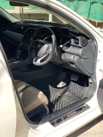 honda-civic-oriel-2018-big-13