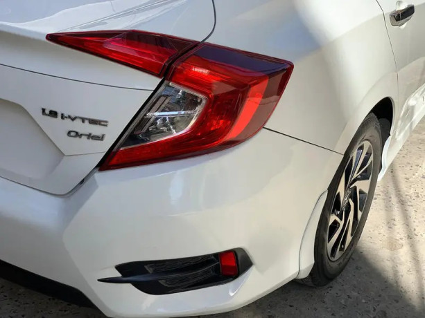honda-civic-oriel-2018-big-7