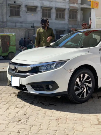 honda-civic-oriel-big-3