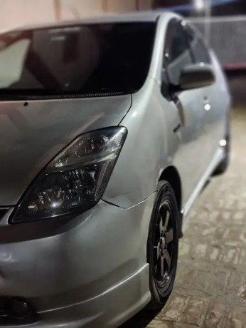 toyota-prius-2007-big-4
