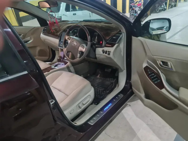 toyota-premio-x-ex-package-18-2010-big-4
