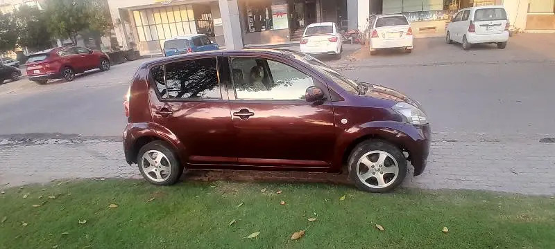 toyota-passo-2008-big-2