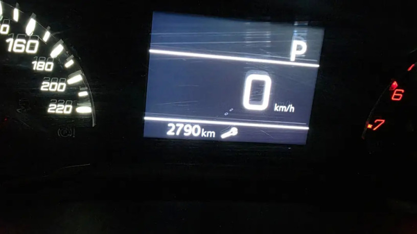 peugeot-2008-active-2023-big-4