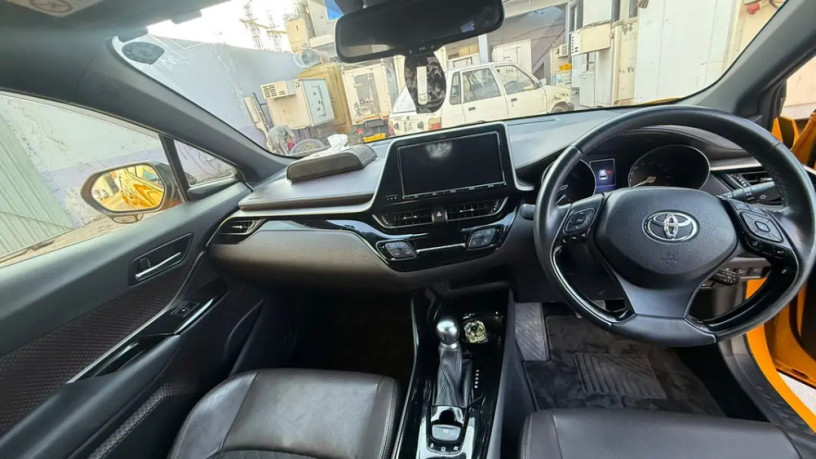 toyota-c-hr-g-2018-2024-big-7