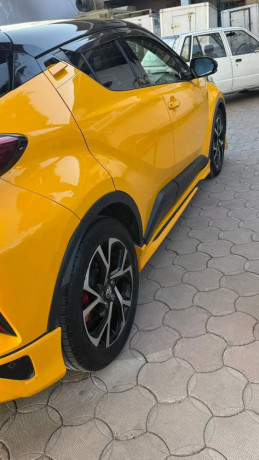 toyota-c-hr-g-2018-2024-big-5