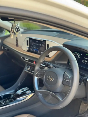 hyundai-sonata-2023-big-8