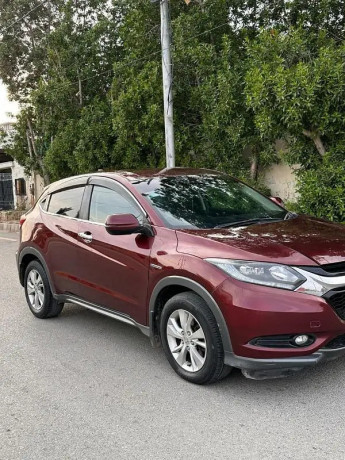 honda-vezel-2014-2017-big-0