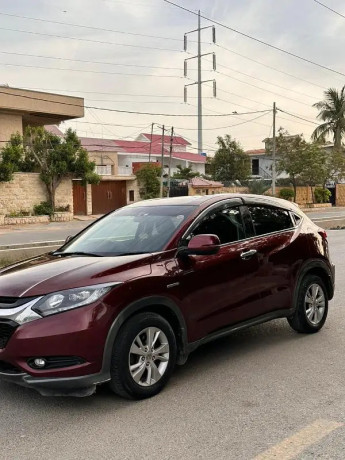 honda-vezel-2014-2017-big-1