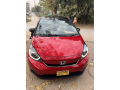 honda-fit-hybrid-2020-new-shape-small-0