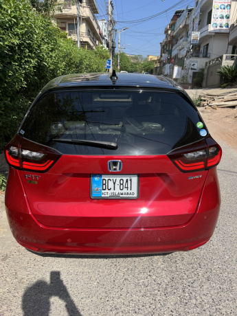 honda-fit-hybrid-2020-new-shape-big-2
