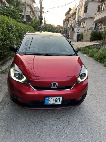honda-fit-hybrid-2020-new-shape-big-1