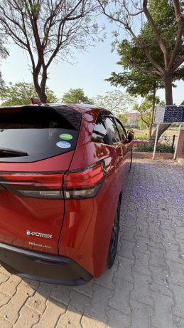 nissan-note-e-power-big-2
