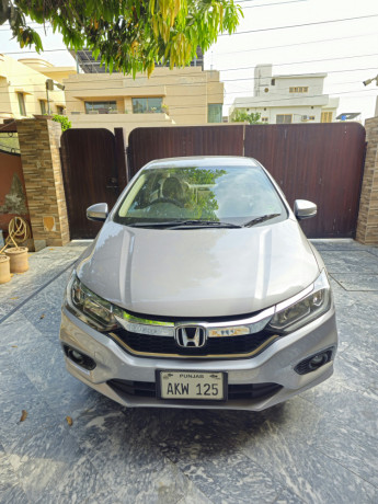 honda-city-15l-aspire-cvt-big-0