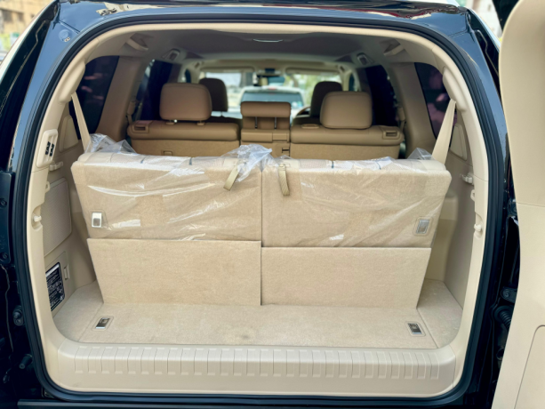 toyota-prado-txl-big-9