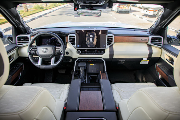 toyota-tundra-2022-big-12