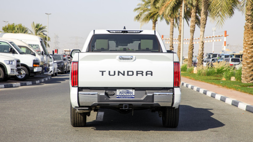 toyota-tundra-2022-big-1