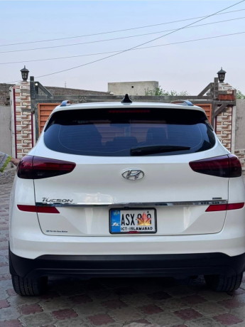 hyundai-tuscon-2021-big-1