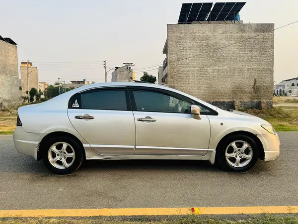 honda-civic-oriel-big-3