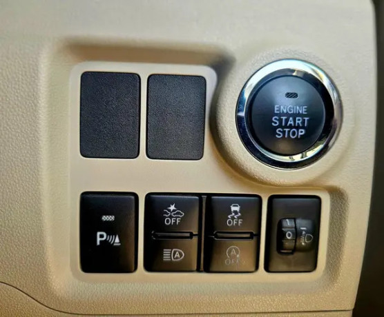 toyota-passo-x-2019-big-9