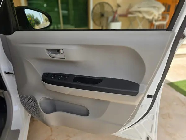 toyota-passo-x-2019-big-10