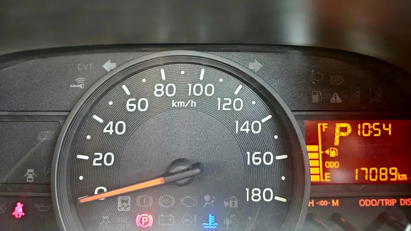 toyota-passo-x-2019-big-7