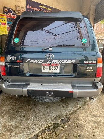 toyota-land-cruiser-1995-big-3