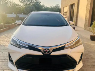 toyota-altis-grande-18-x-beige-interior-2021