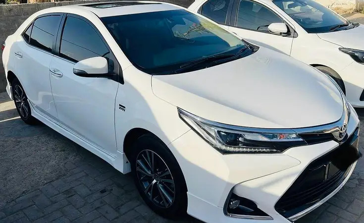 toyota-altis-grande-18-x-beige-interior-2021-big-1