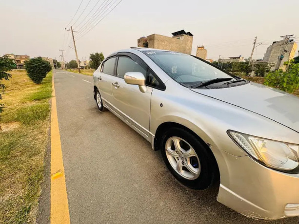 honda-civic-vti-oriel-prosmatec-18-i-vtec-2007-big-4