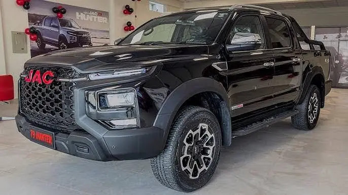 jac-t9-hunter-big-0