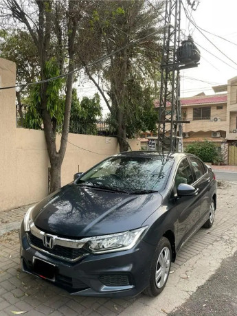 honda-city-12l-mt-big-0