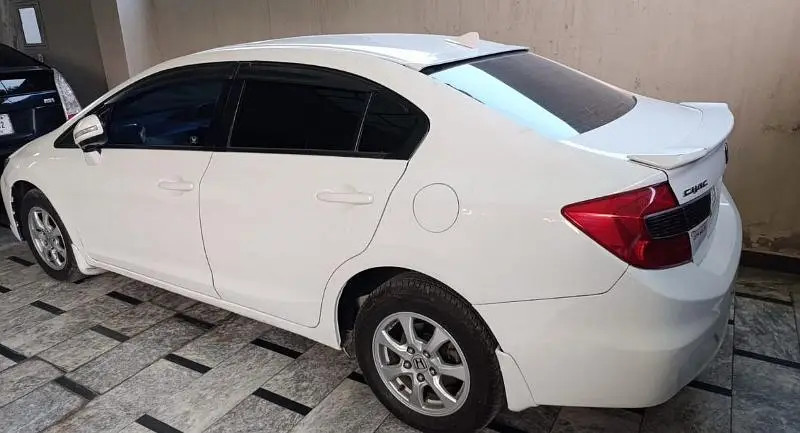 honda-civic-oriel-big-2
