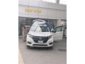 honda-vezel-2018-small-4