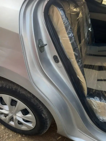 toyota-corolla-gli-2016-big-6