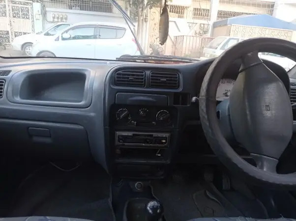 suzuki-alto-2007-big-8