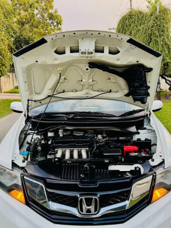 honda-city-12l-cvt-big-0